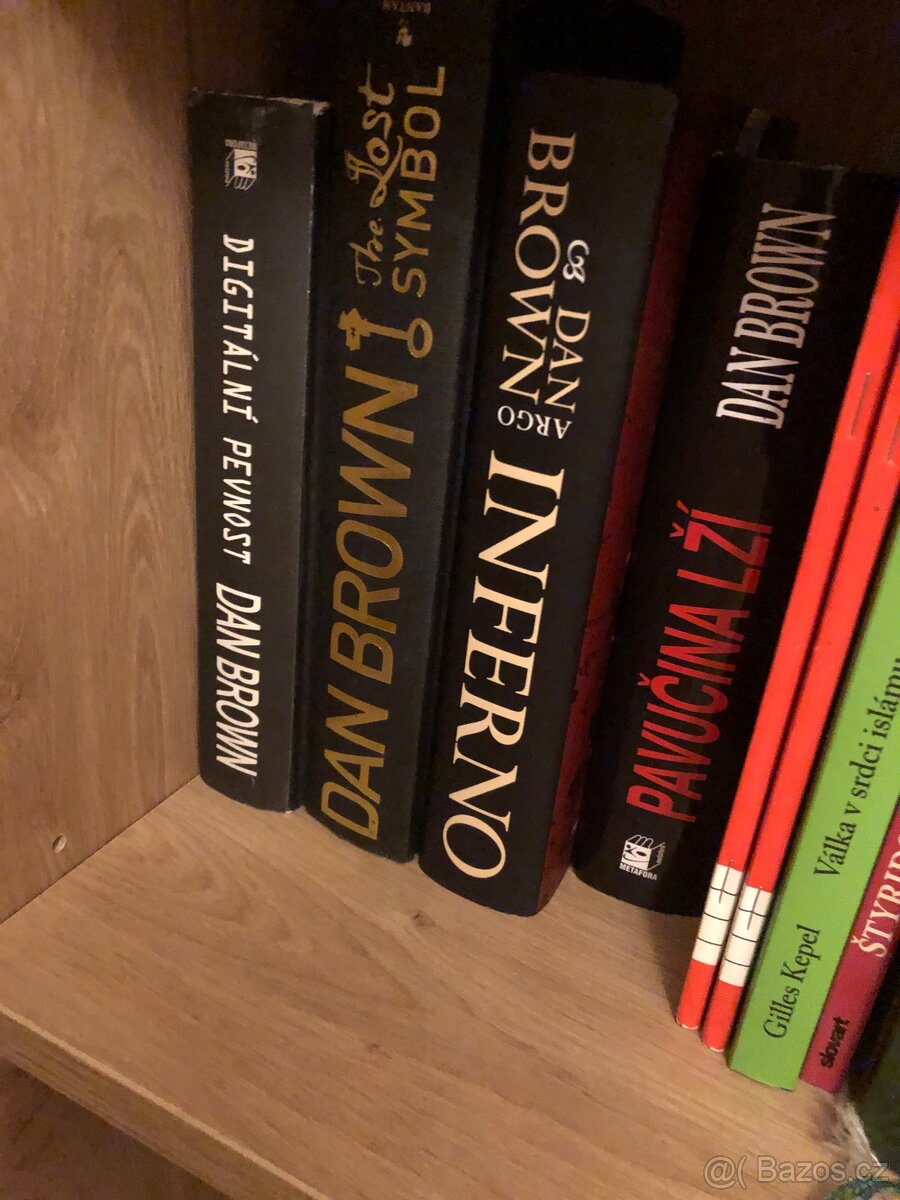 Dan Brown