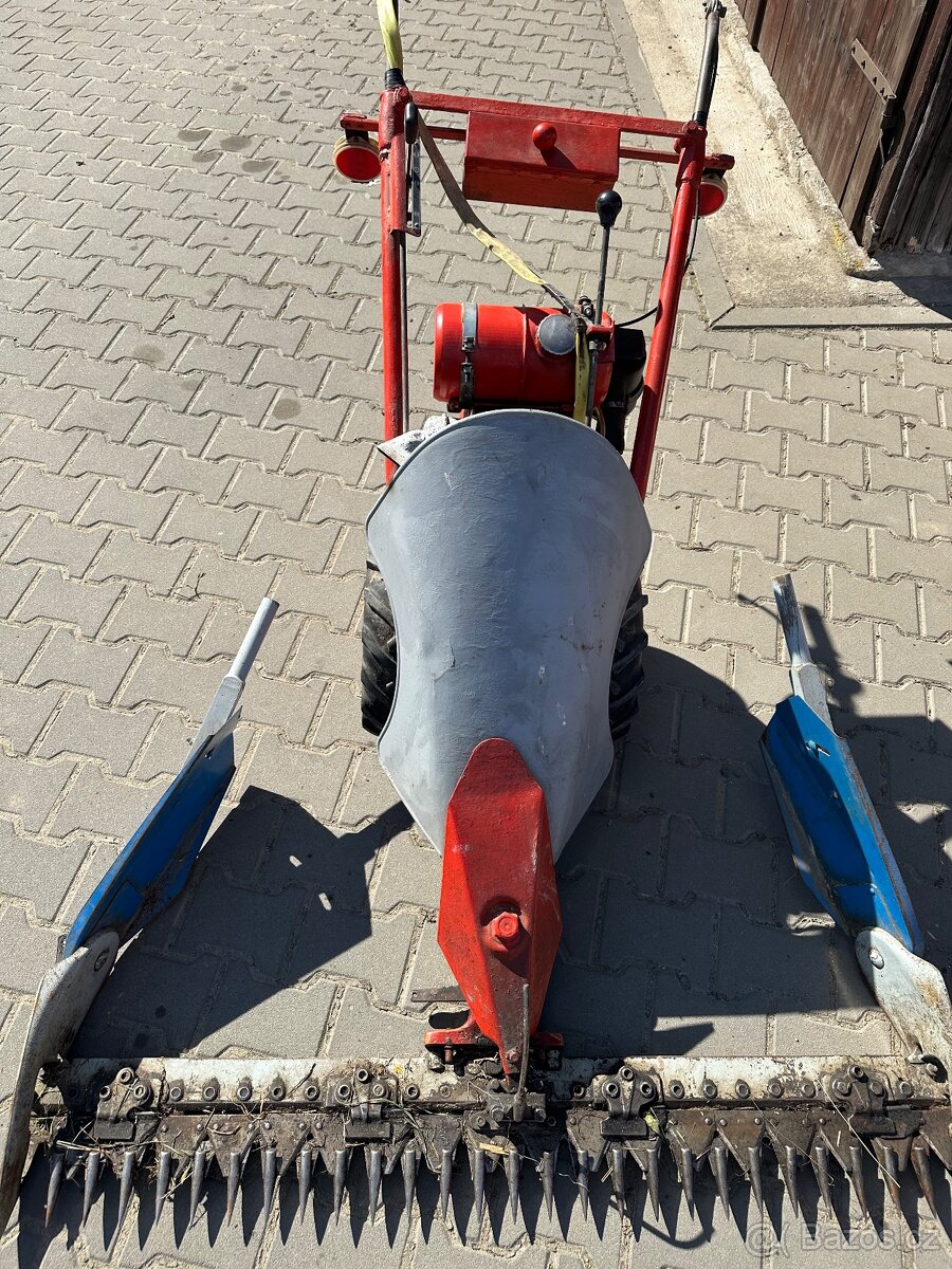 Prodám lištovou sekačku MF-70