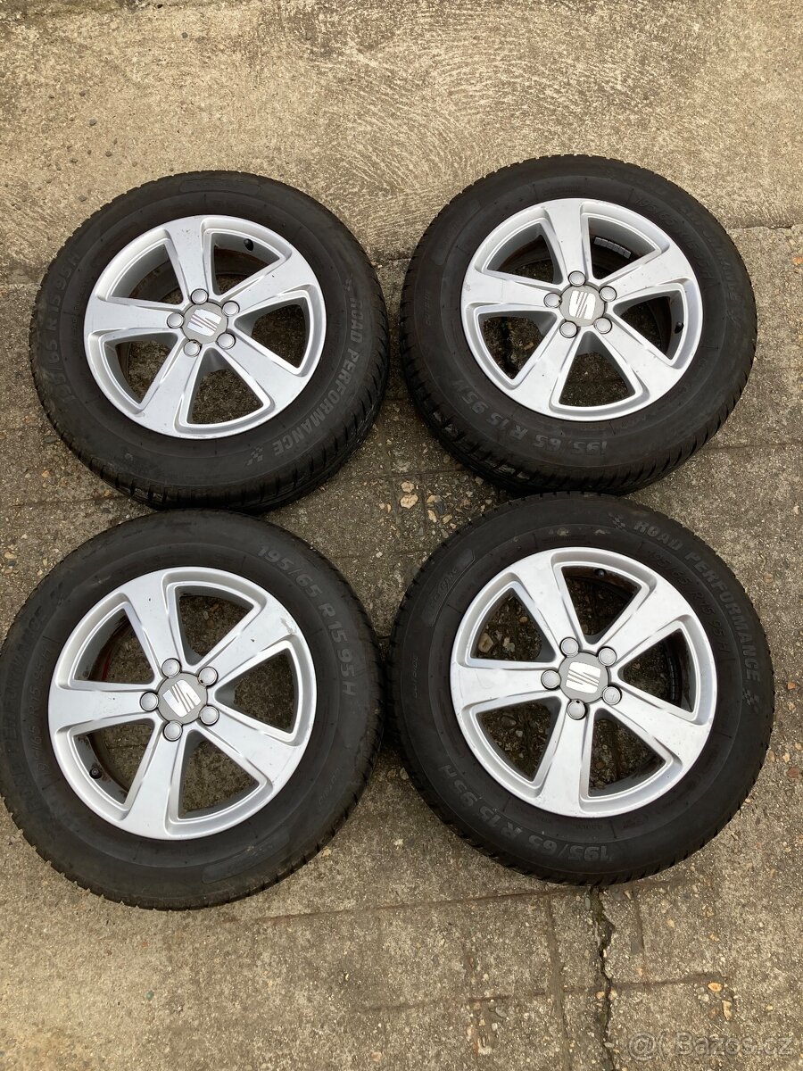 Seat 5x100 195/65 15”