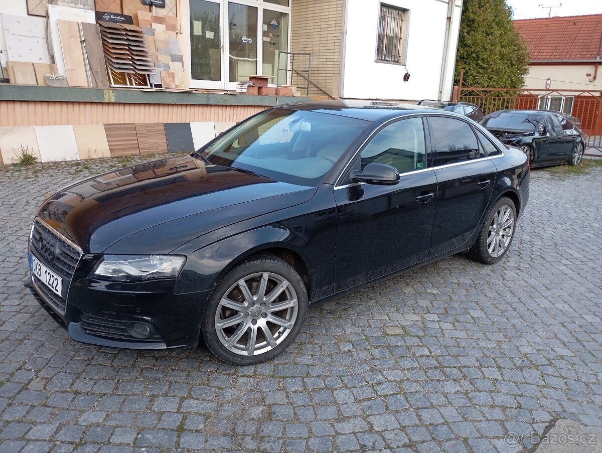 AUDI A4 B8