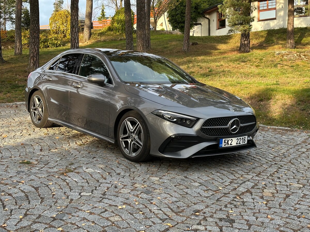 Mercedes-Benz A 200 d sedan AMG