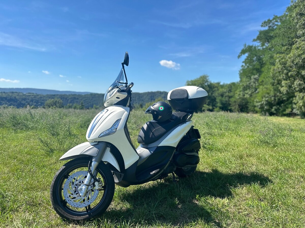 Piaggio Beverly 350i sport touring, ABS,ASR