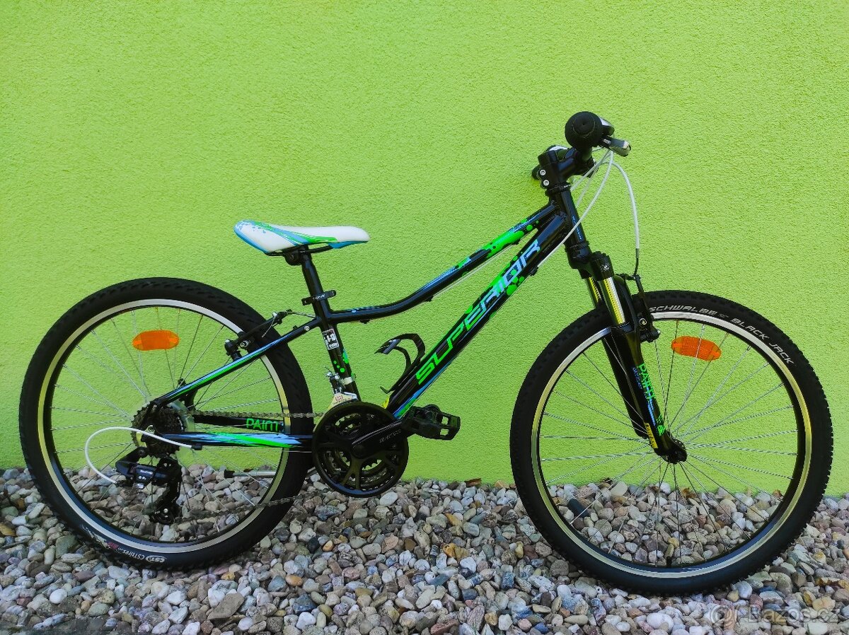 Značkové dětské horské kolo Superior 24 "(černá/zelená)