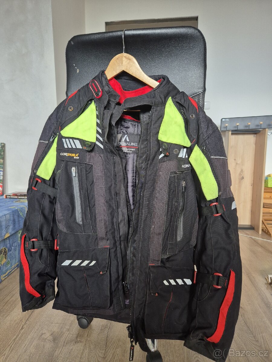 Moto bunda
