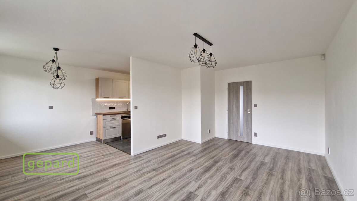 Pronájem bytu 3+1/L, 80m2, Praha 5, Stodůlky, ul. Neústupnéh