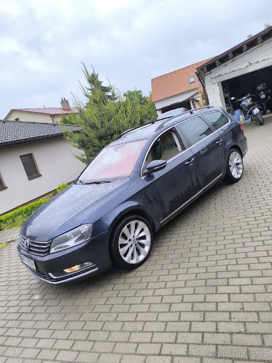 VW Passat B7 variant TOP STAV