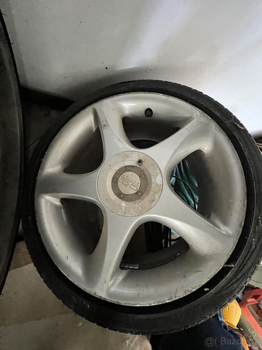 OZ Racing 17” 4x100 s letními pneu Riken – alu kola