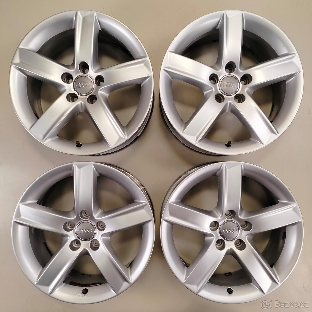 Originál ALU kola Audi 5x112, ET37, 7Jx17", 66,1mm