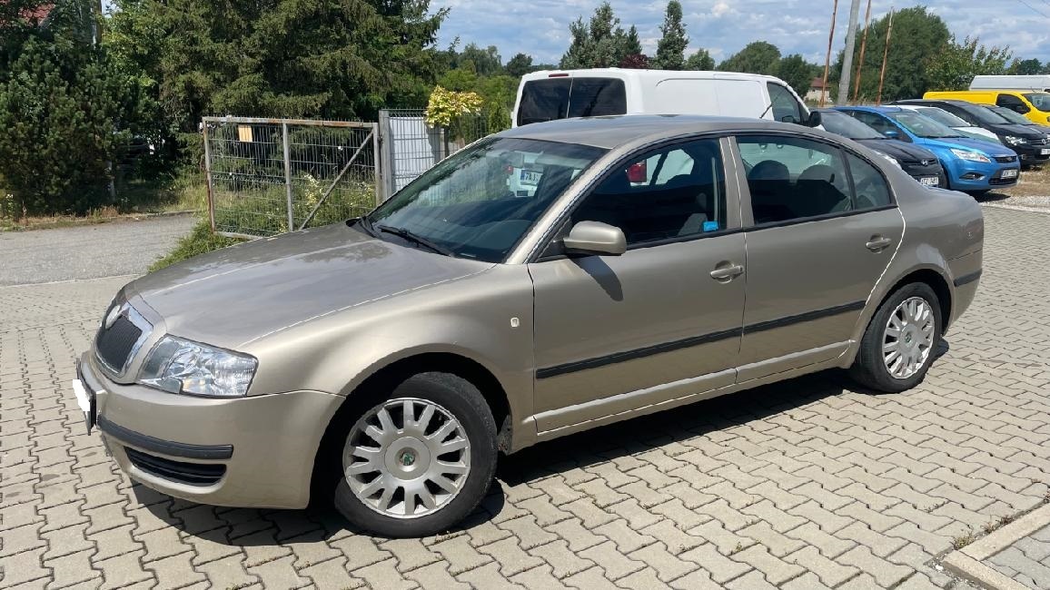 Škoda Superb, 1.9 TDI 74KW //RV 12/2005