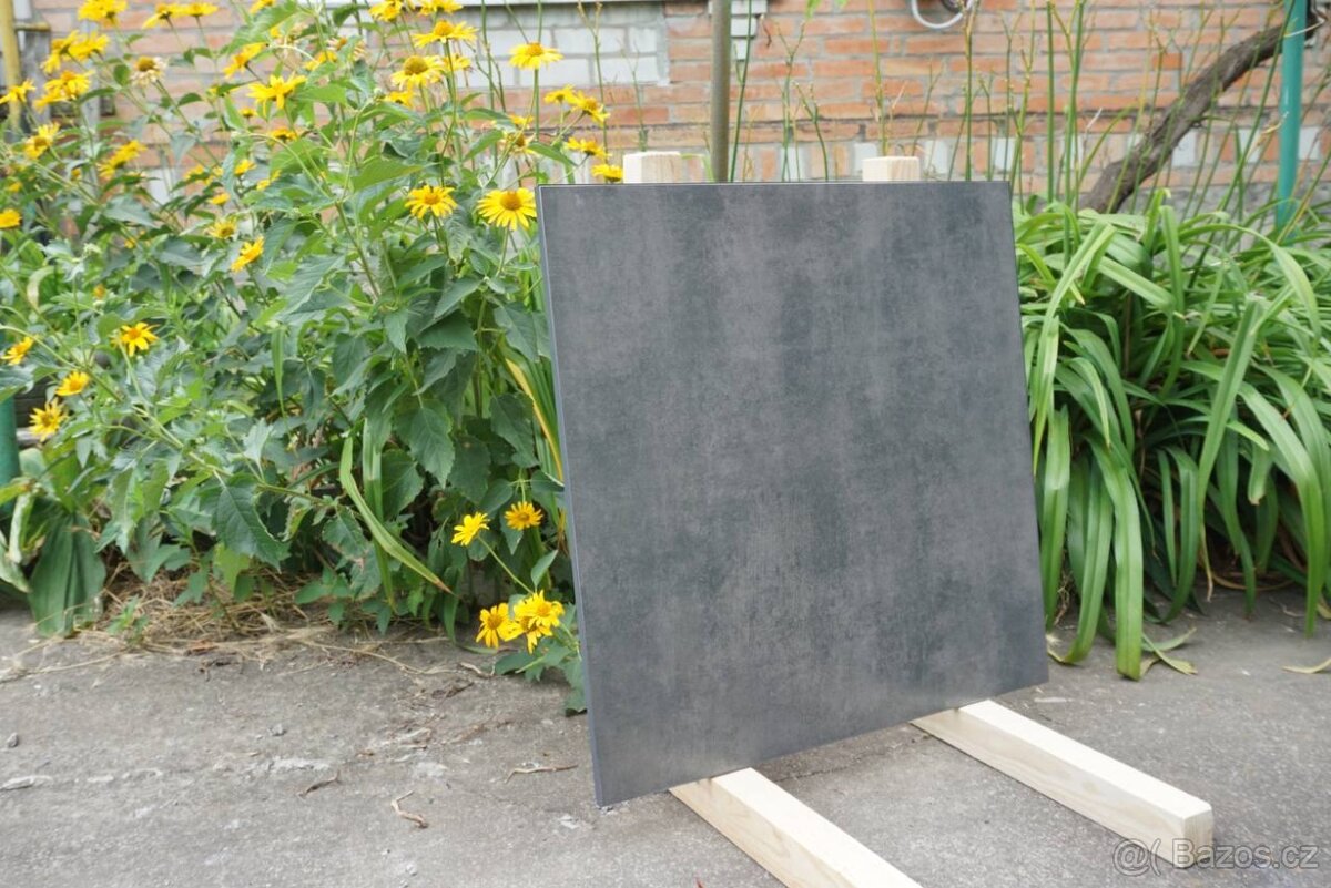 Infračervený topný panel FALCO 500