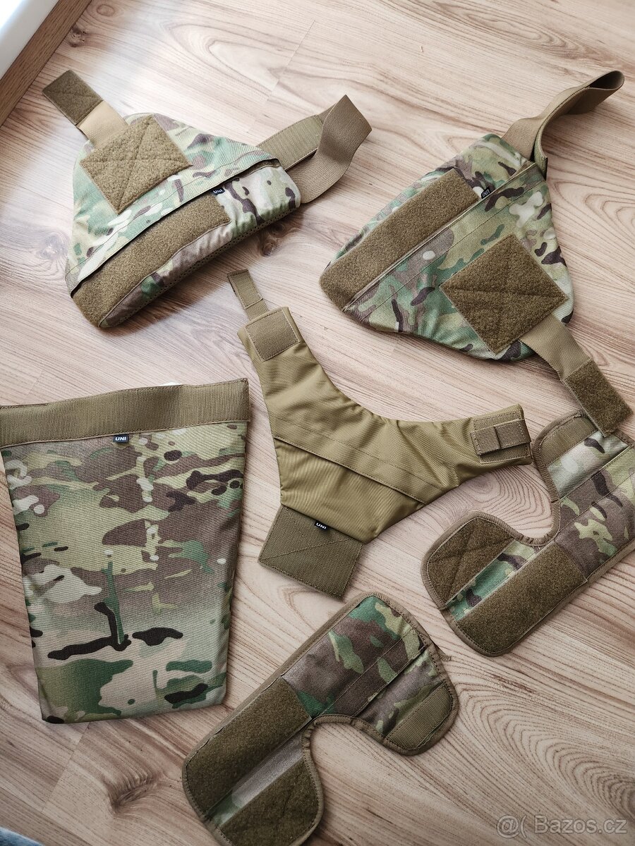 chrániče balistické neprůstřelné taktické multicam samopal