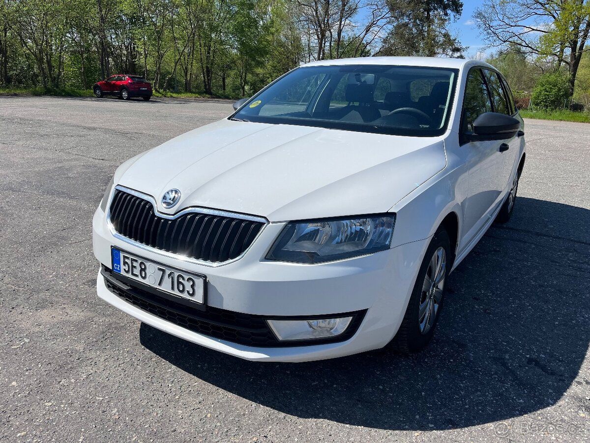 Pronájem Škoda Octavia III Combi / 4 000,-Kč / týden / VOLNÉ