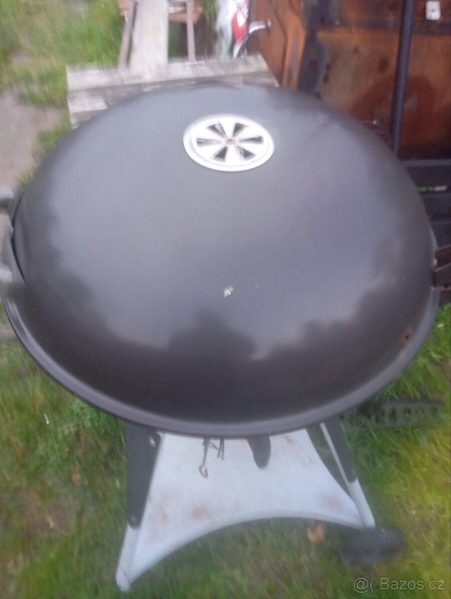 Zahradni gril 2