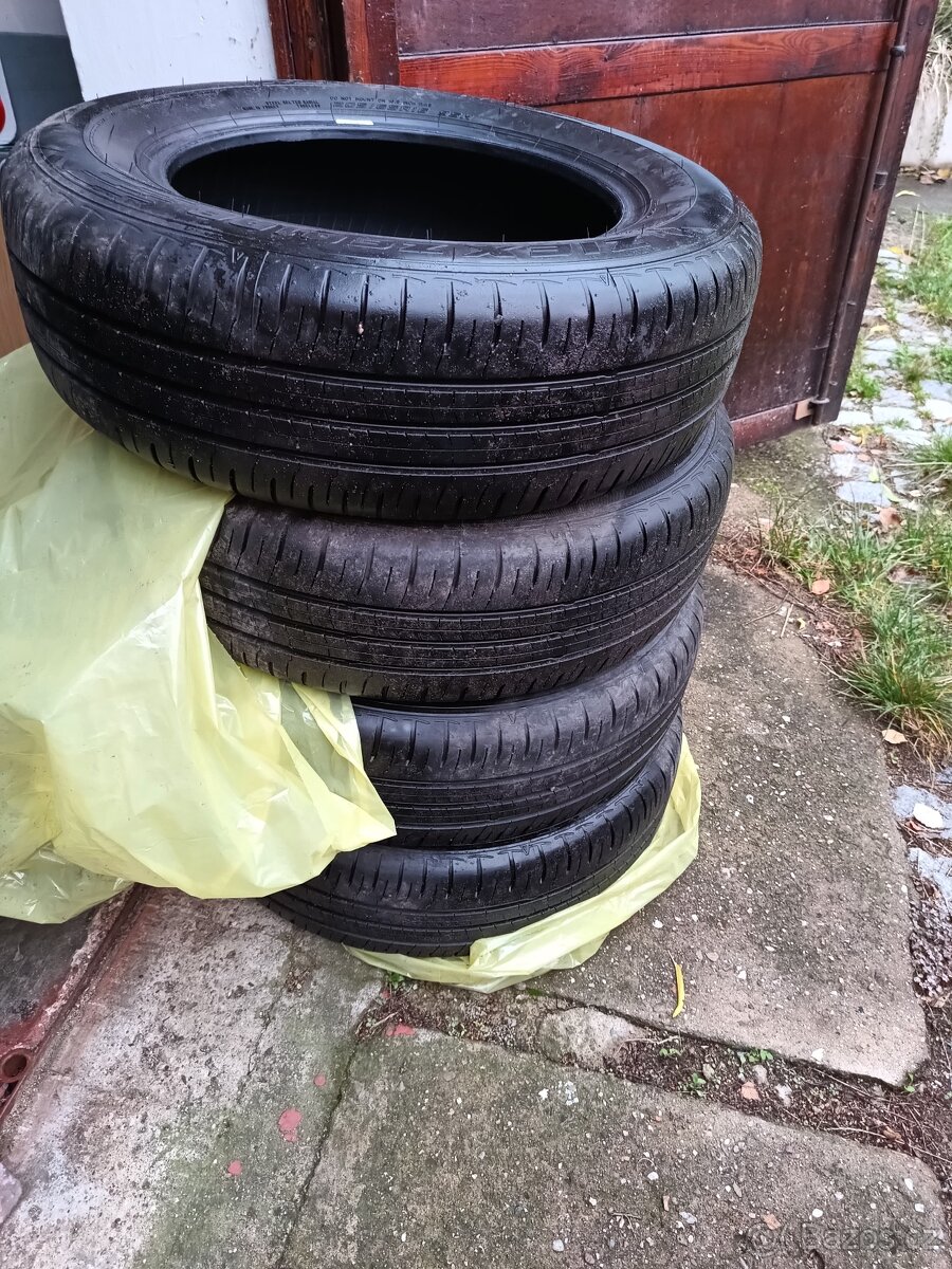 Letní pneumatiky Falken Ziex Ze 010 4 ks.