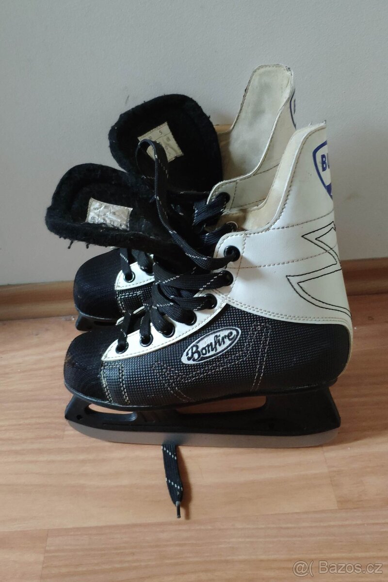 Chlapecké brusle Bonfire Buddy vel. 38