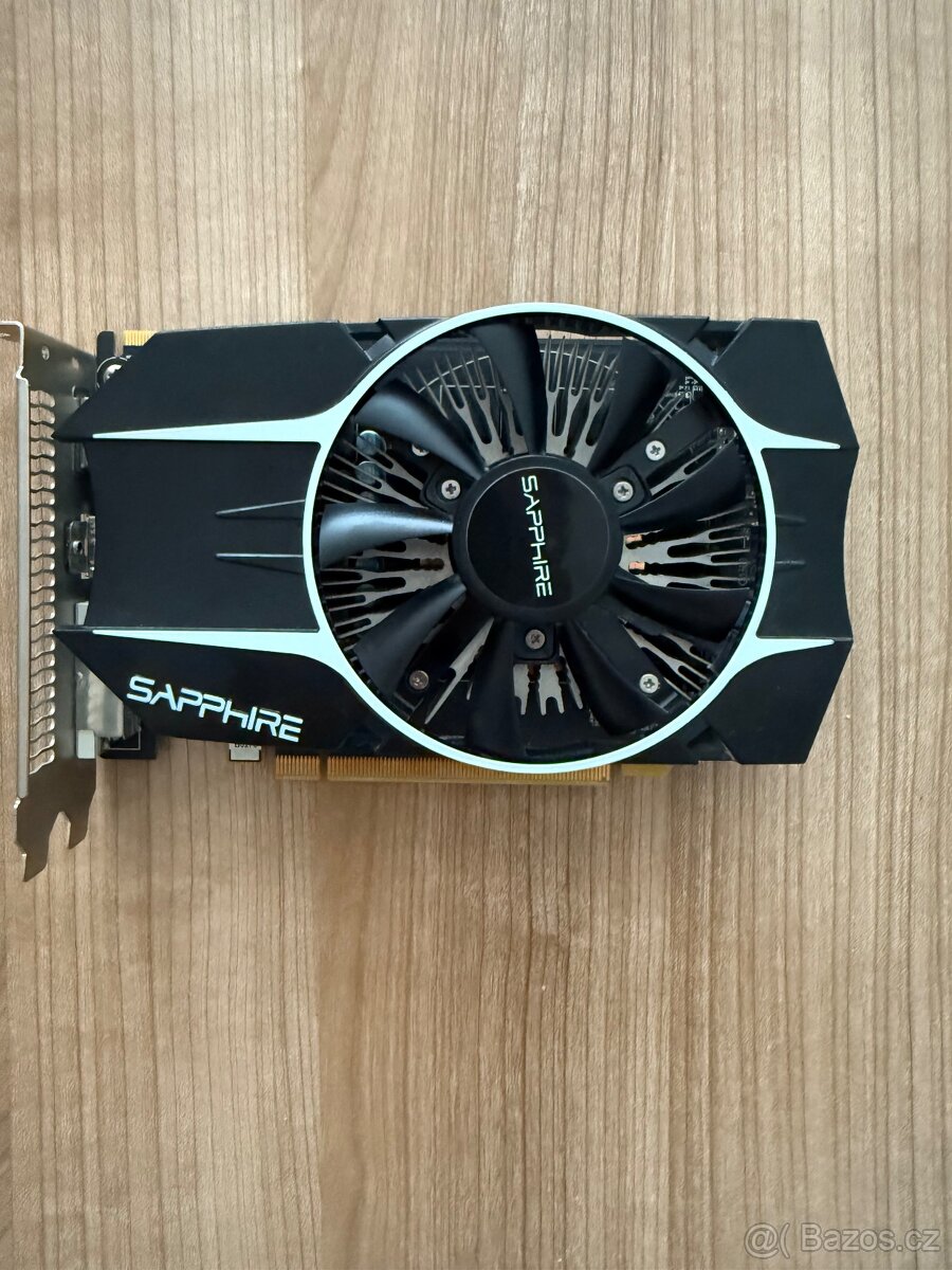 AMD Radeon R7 260X 1GB