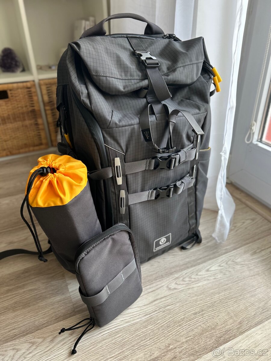Velký fotobatoh Vanguard VEO active 53