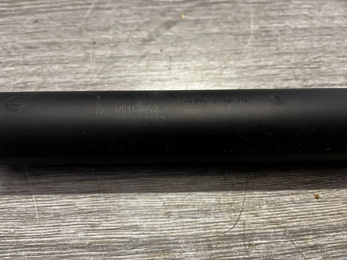 Elektronické vzpěry 5. dveří (kufru)