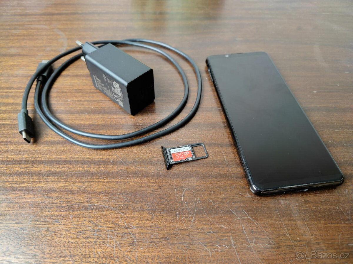 Sony Xperia 5 II + 512GB microSD