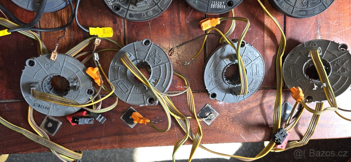 Mercedes-Benz Vito W638, W639: kroužky pod volant