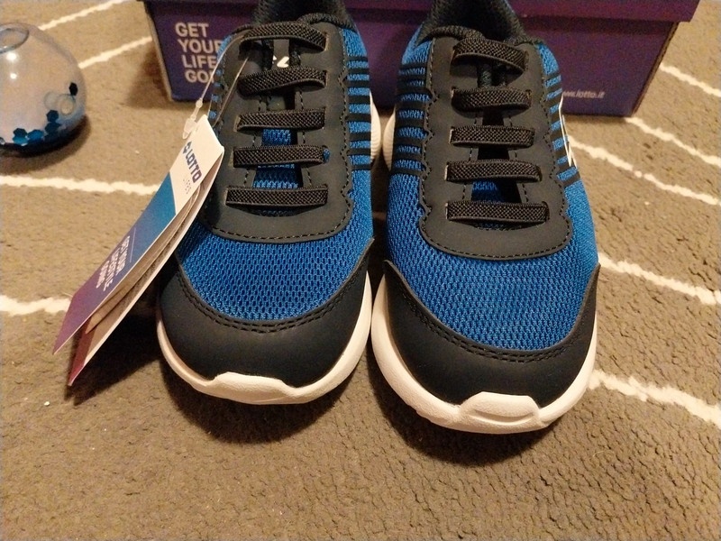 Nové tenisky Lotto, vel. 27