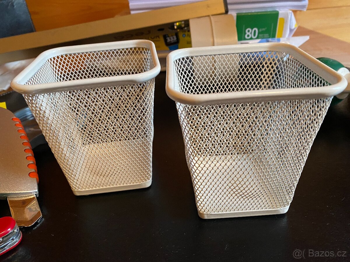 Kancelářský výprodej,do pokoje,domácnost,ceny v textu