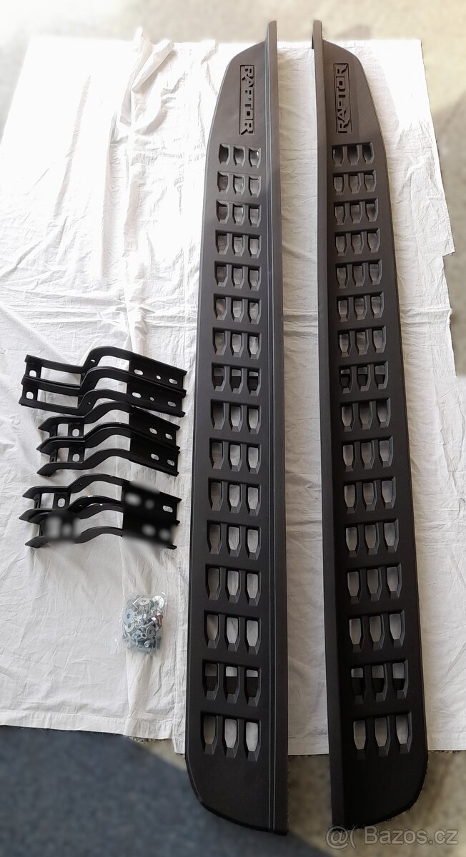 Nášlapy Ford Ranger 2012-2022 - styl Raptor