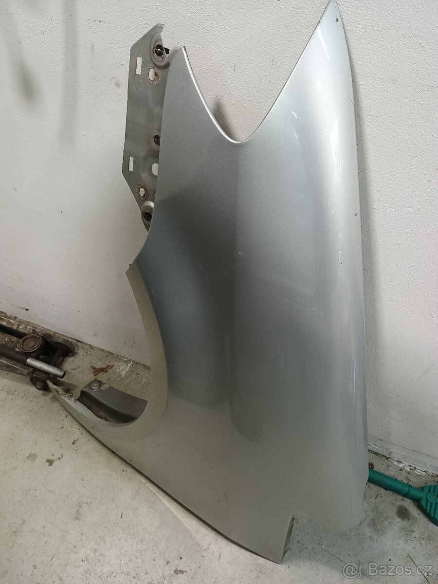 Vw Touran 1T2 blatníky