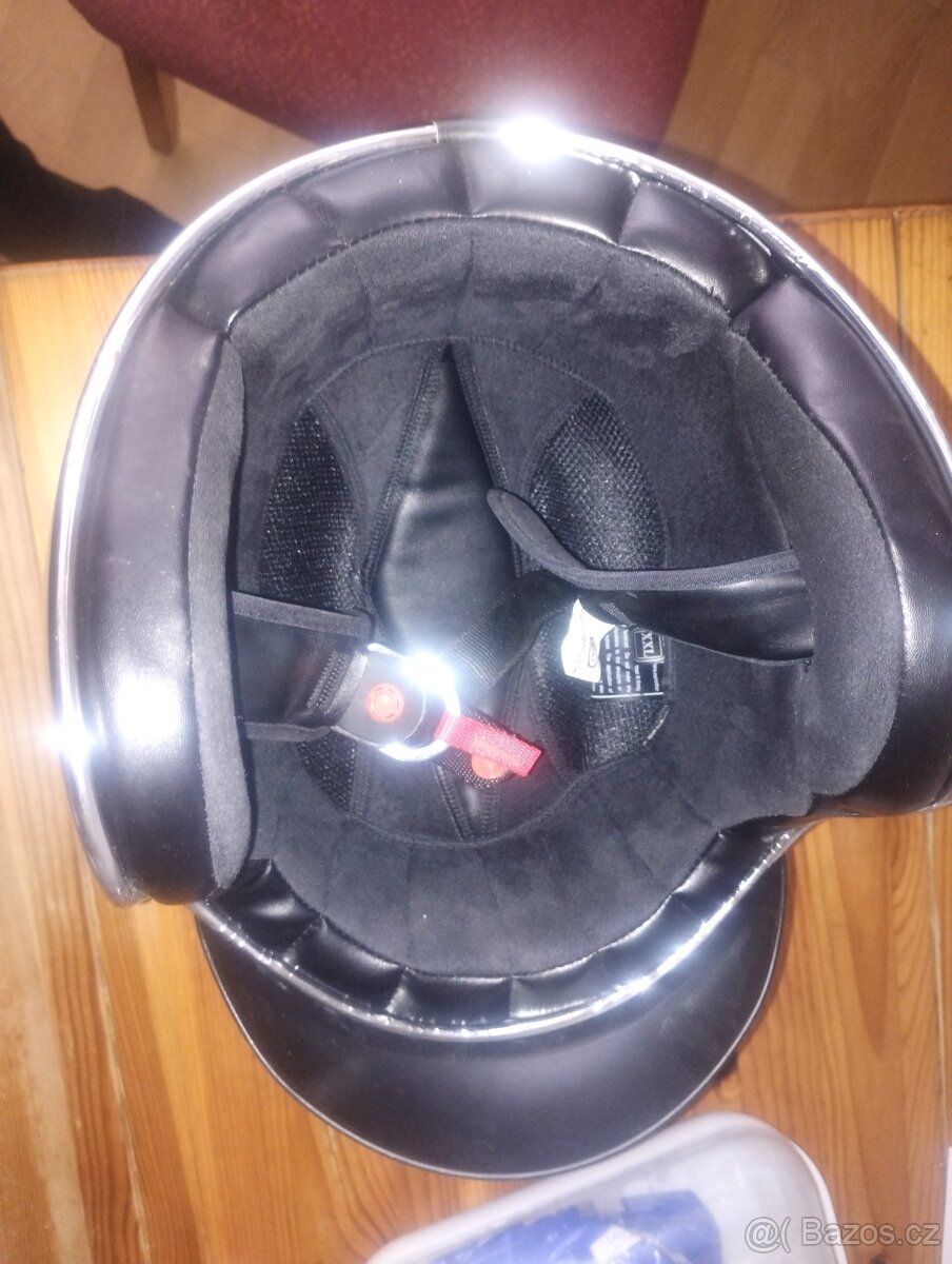 Prodám helmu