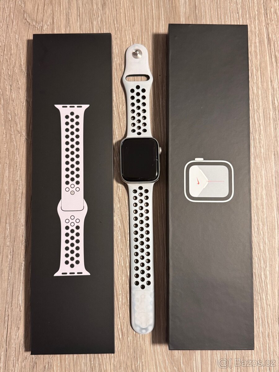 Apple Watch SE Nike 44mm