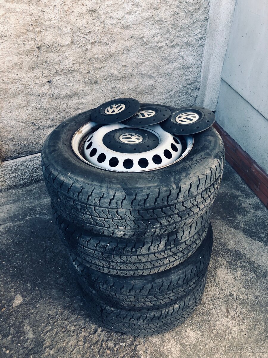 Sada letních kol na VW T5,T6 205/65R16