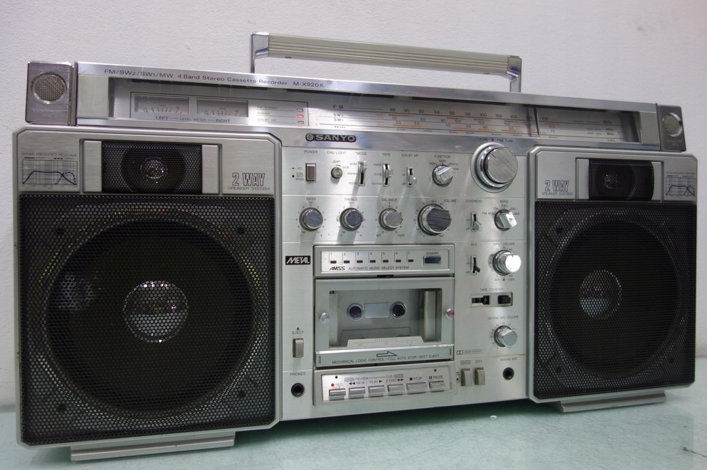 Sanyo MX 920 - obrovský boombox