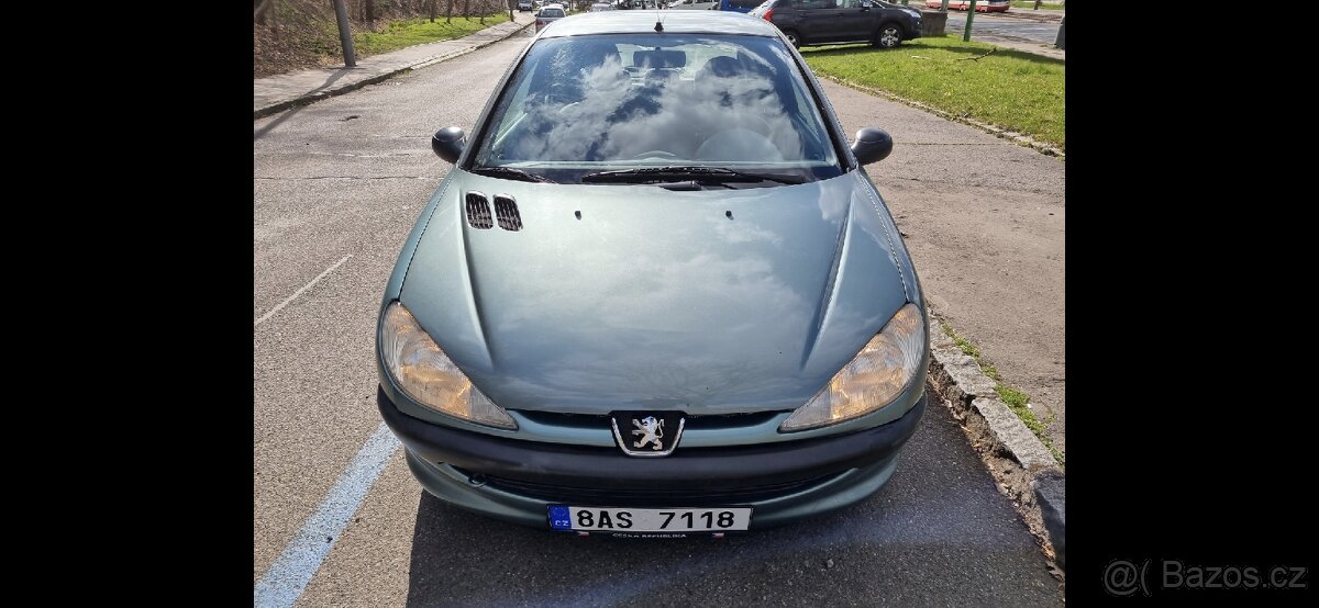Peugeot 206