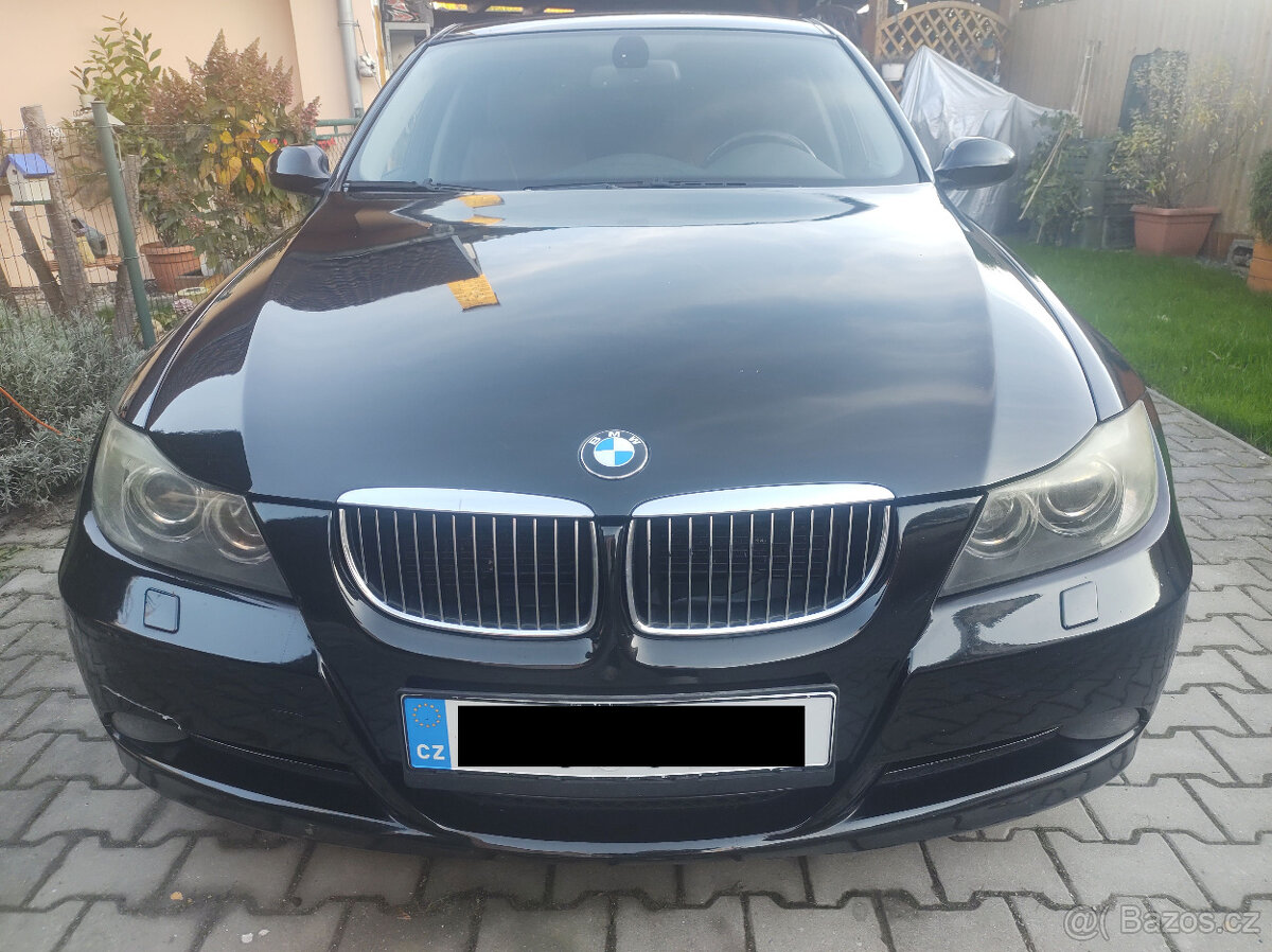 BMW 330XD automat 4x4 silný 170kW šestiválec prostorné kombi