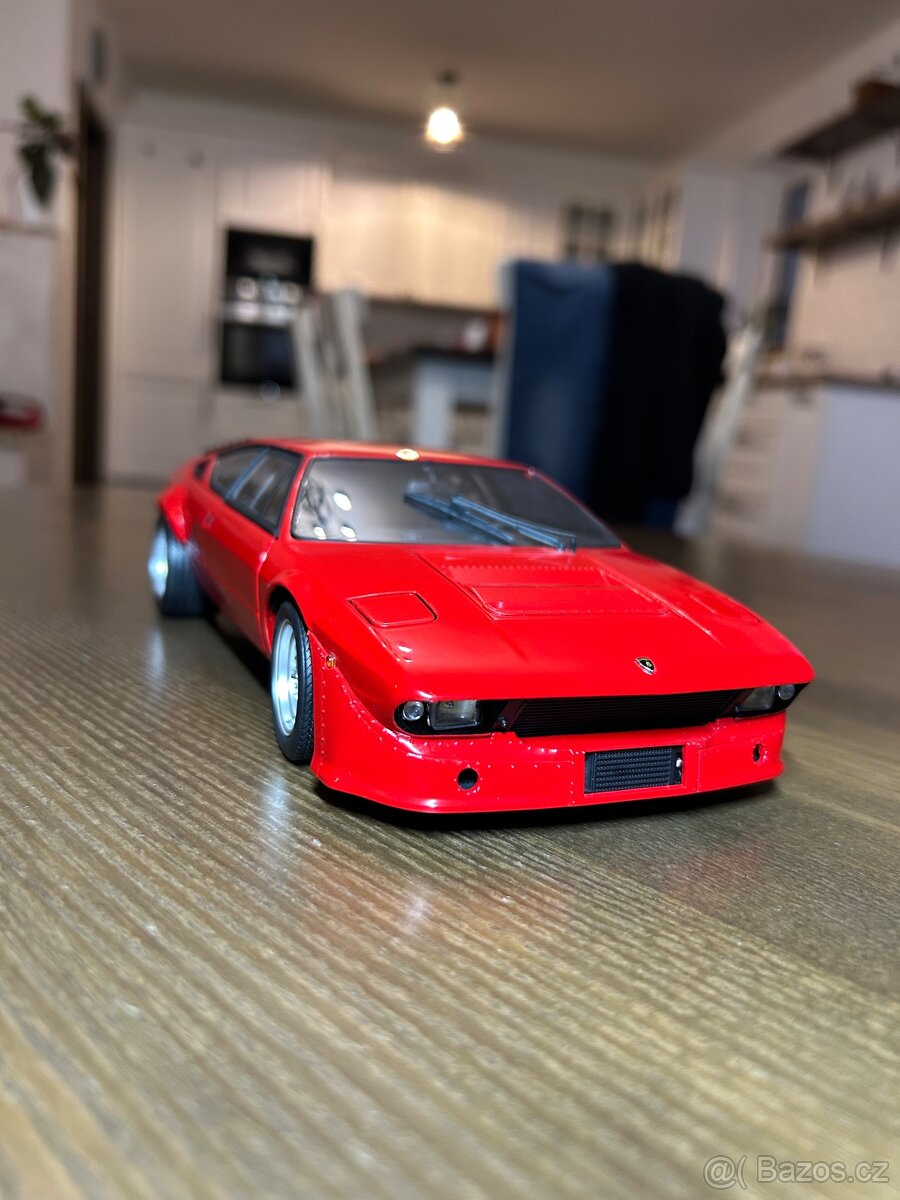 Lamborghini Urraco 1:18 Kyosho