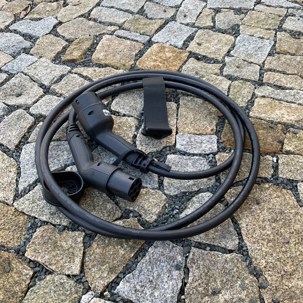 Kabel Mennekes typ 2, 4m, 3x32A