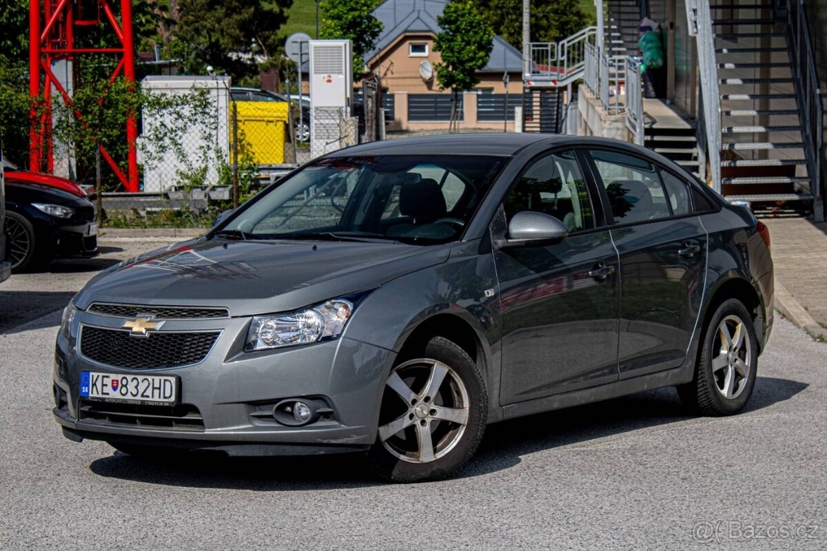 Chevrolet Cruze 1.6 16V LS