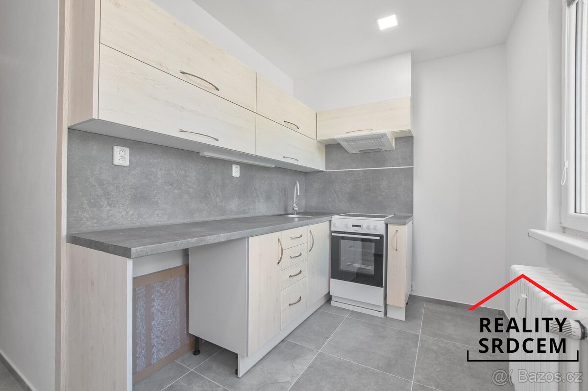 Pronájem bytu v os. vlast. 2+1+lodžie/57 m2 na ul. Nedbalova