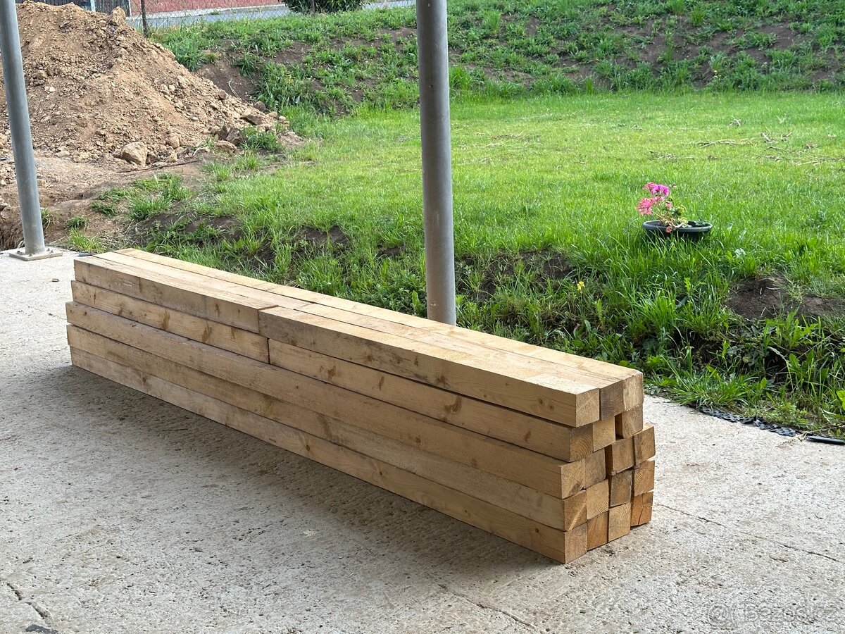 18x hranol 100x100x3000, konstrukční stavební dřevo, smrk