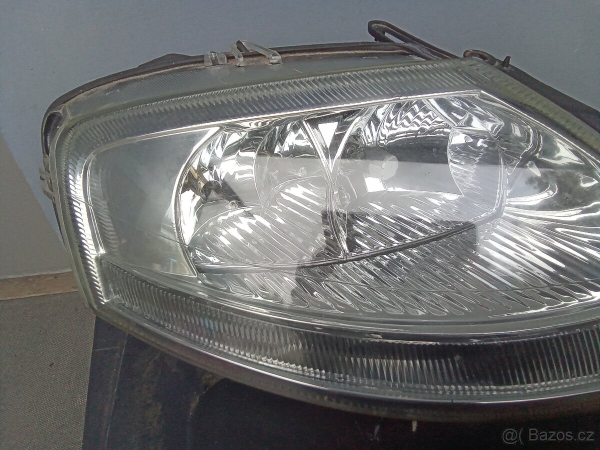 Světla Citroen C3