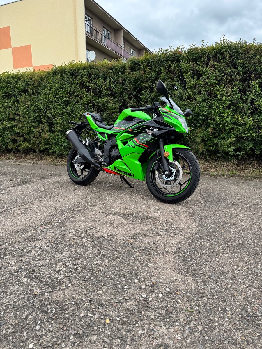 Kawasaki ninja 125