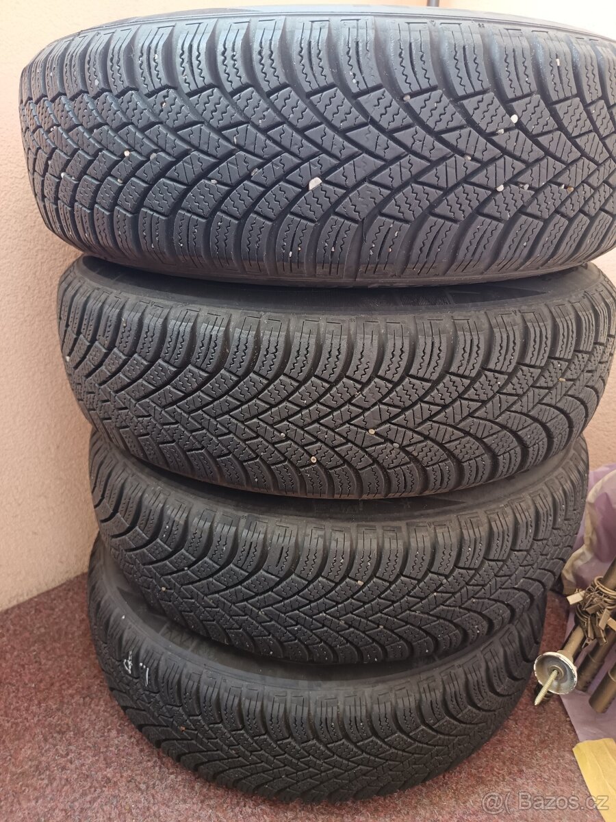 Zimní pneu 165/70 R14