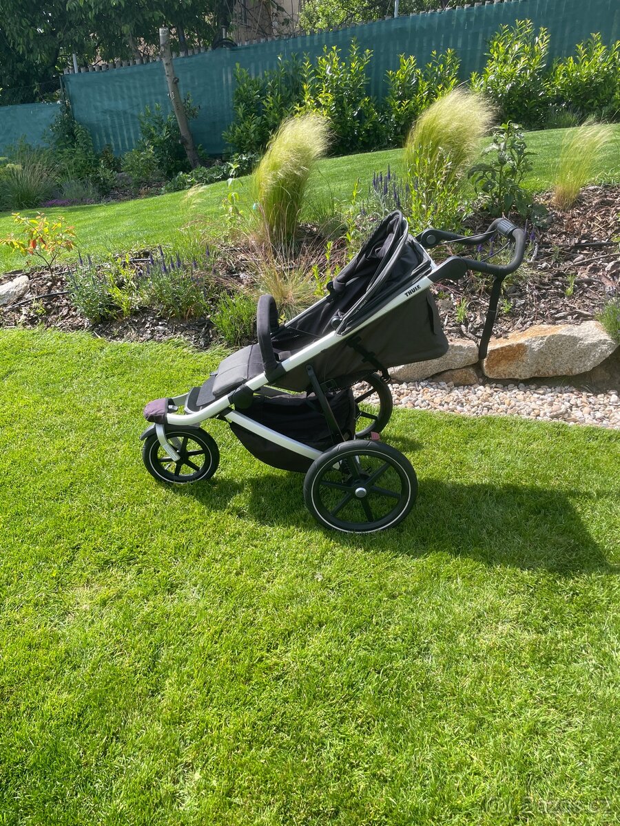 Prodám kočárek Thule Urban glide 2