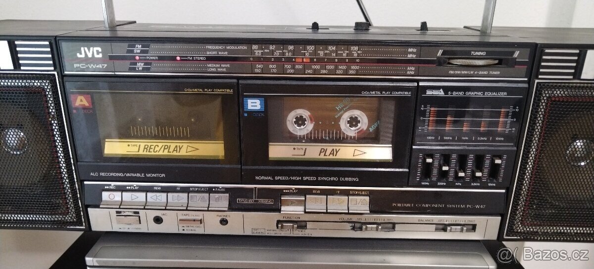 Radiomagnetofon JVC pc_w47