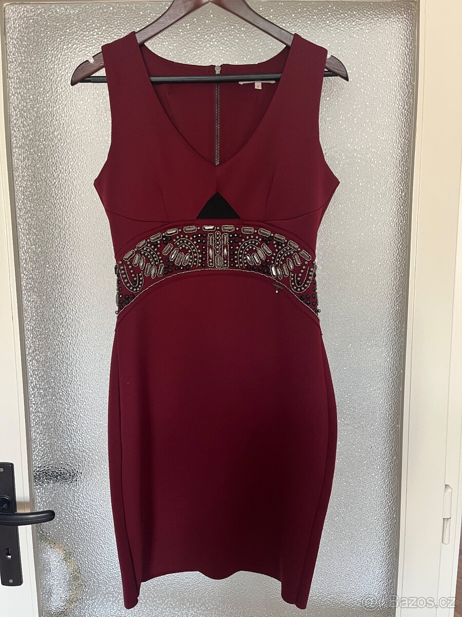 Vínové šaty Koralline