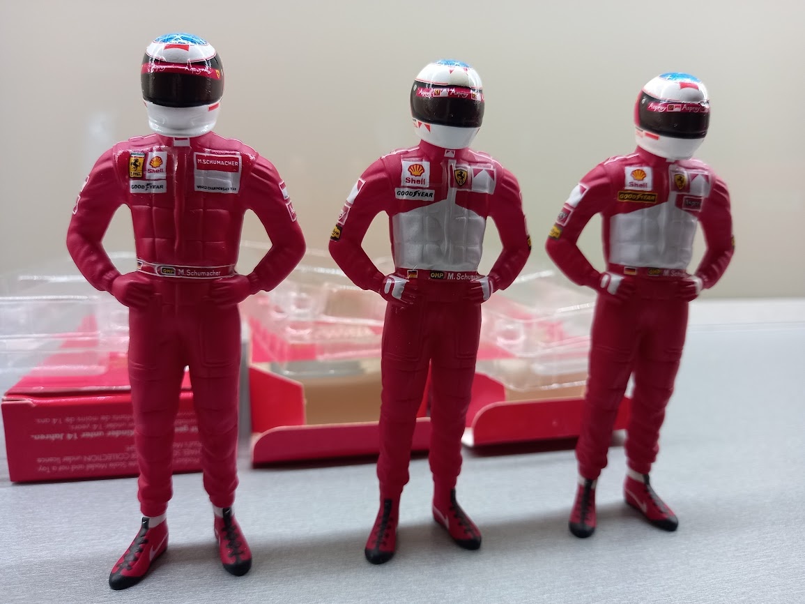 F1 FERRARI FIGURKY MICHAEL SCHUMACHER MINICHAMPS 1:18