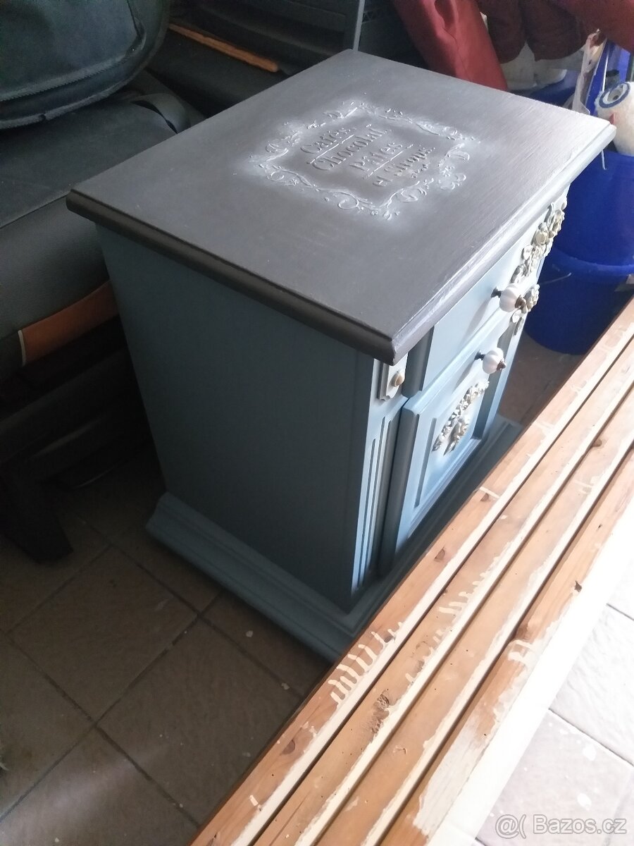 Skřínka komoda