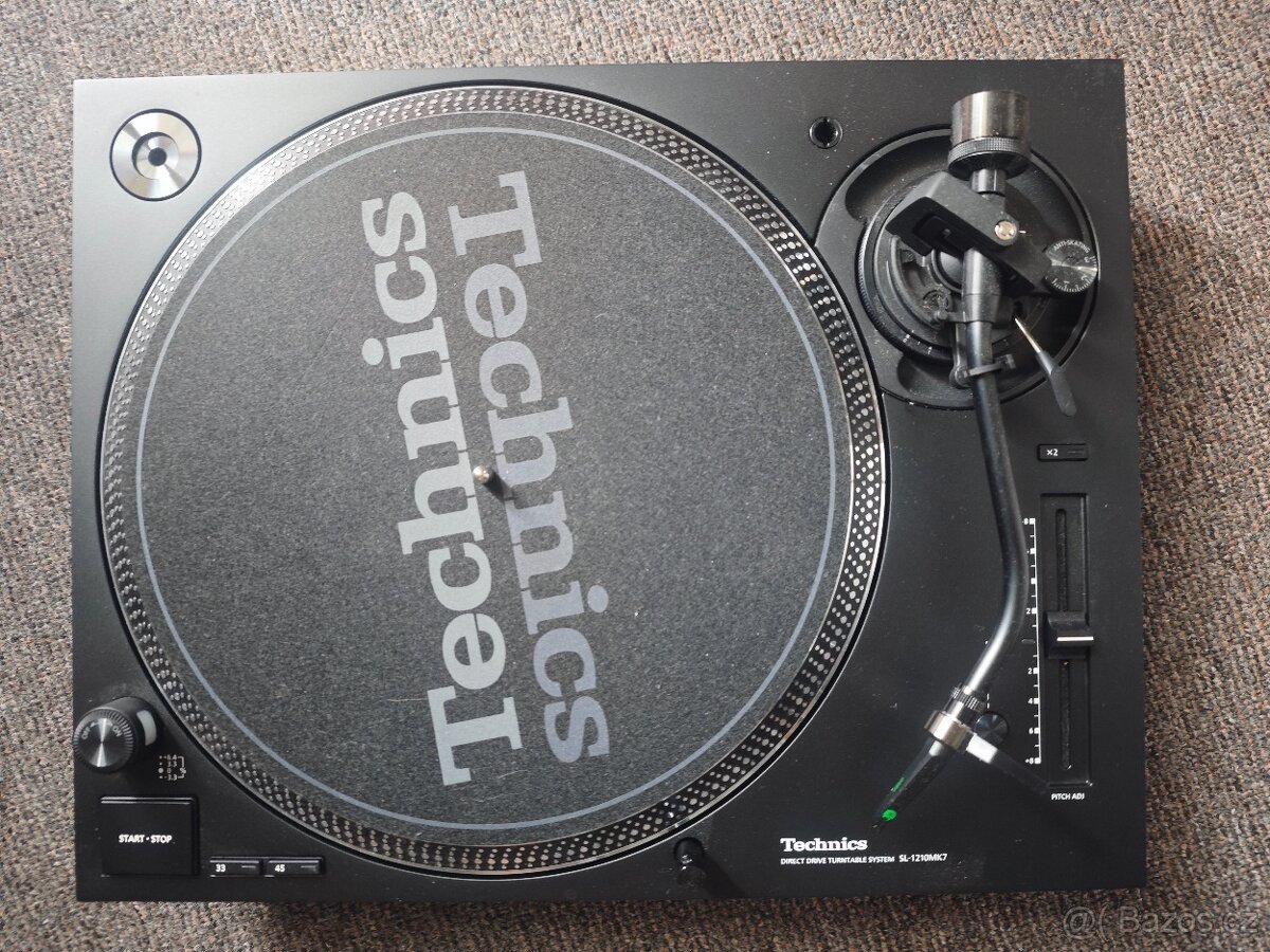 Gramofon Technics SL-1210MK7 + přenoska Ortofon