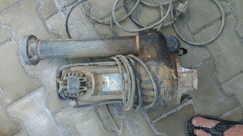 Patrol 10/45 M Profesionální ponorné kalové čerpadlo