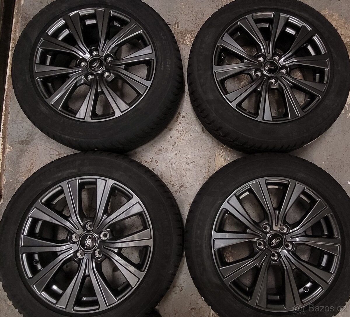 Ford Focus Active ,17' alu disky,zimní nové, TPMS